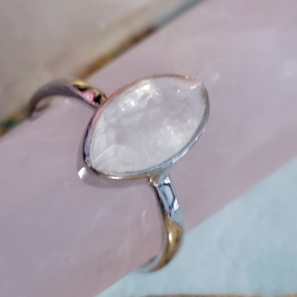 Clear Quartz Ring .925 Size 9 - Picture 2 of 8